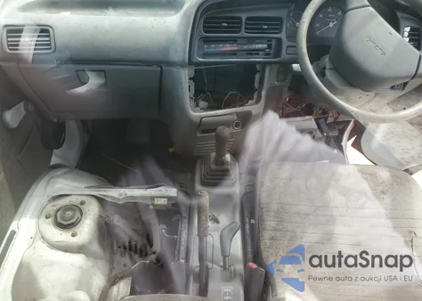 1997 Suzuki Carry из США, поврежденный, VIN DD51T523768